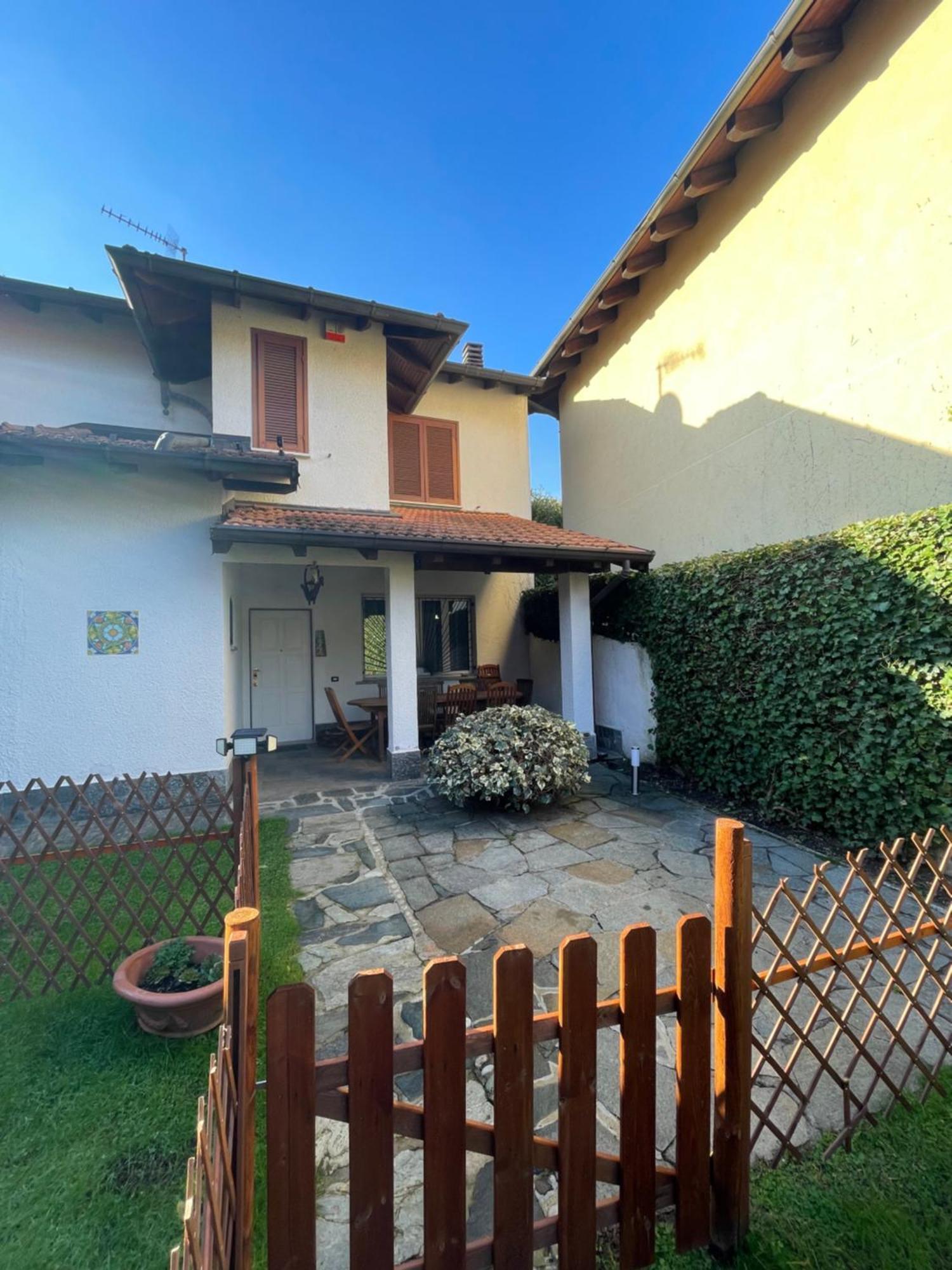 Villa Mia Lugano Lake Brusimpiano المظهر الخارجي الصورة