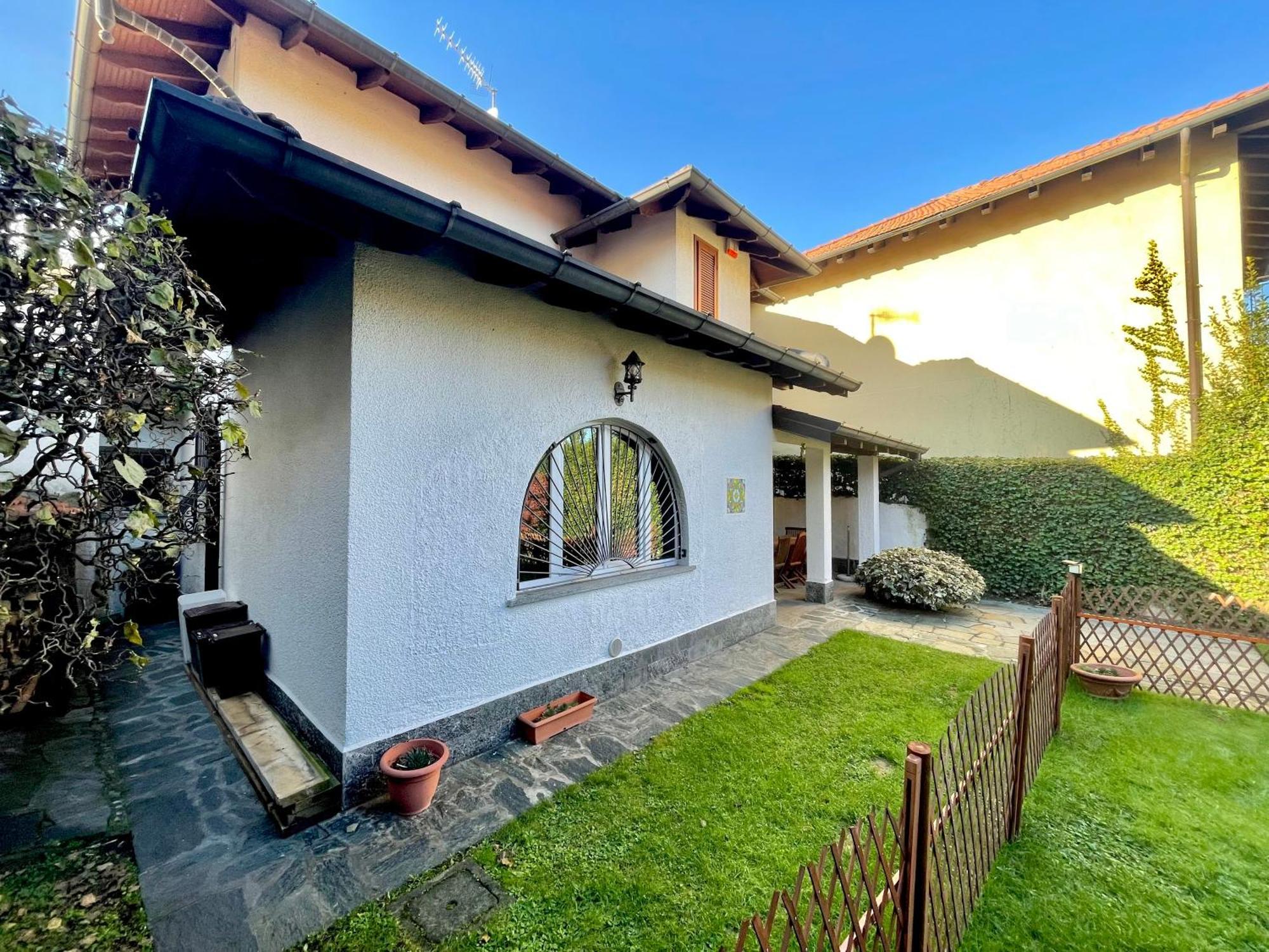 Villa Mia Lugano Lake Brusimpiano المظهر الخارجي الصورة